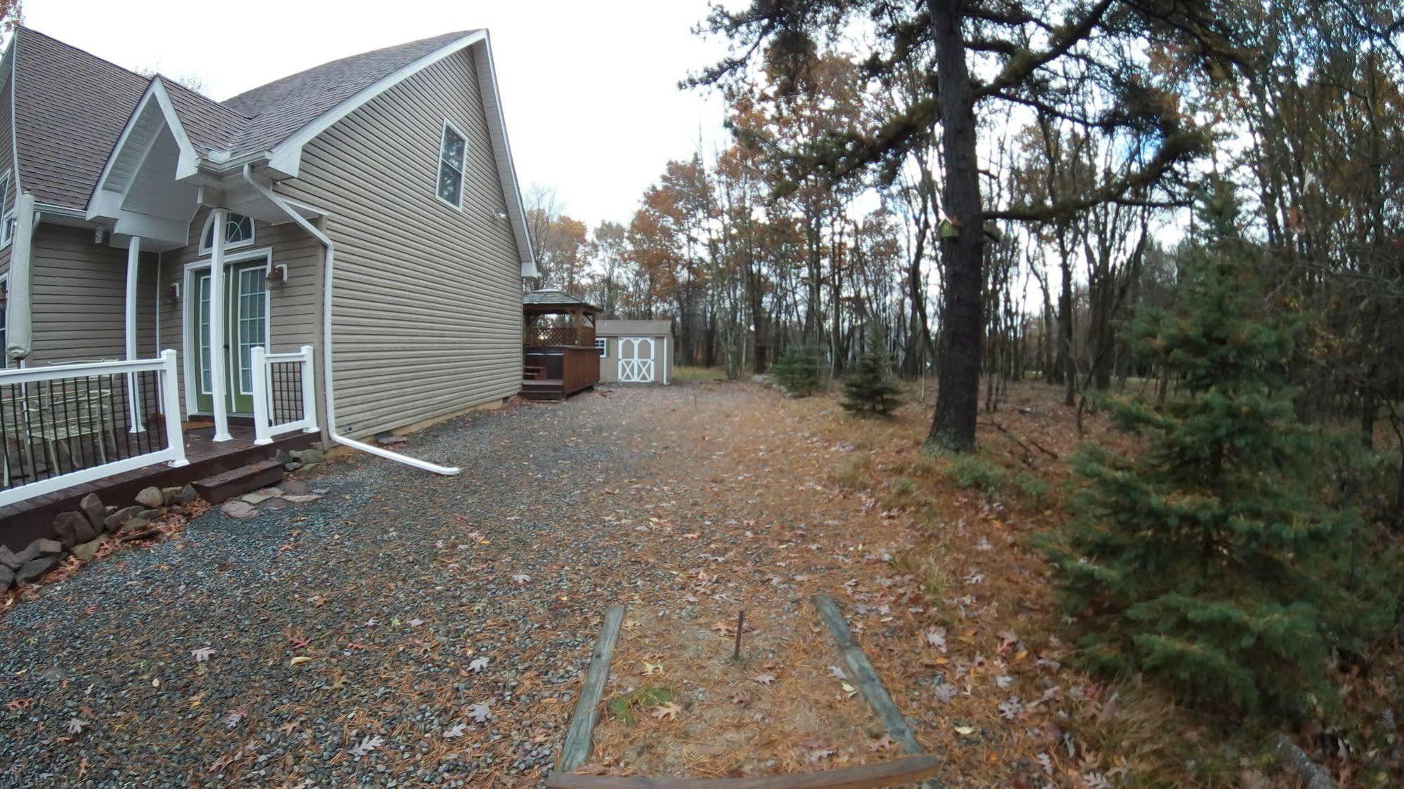 Rentals At Brier Crest Woods Лейк Хармъни Екстериор снимка